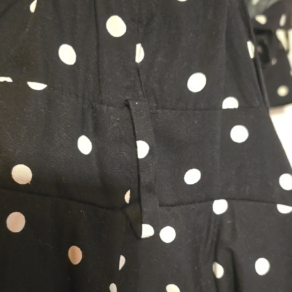 Retro 50's Pinup Black and White Polka Dot Dress - Picture 9 of 14